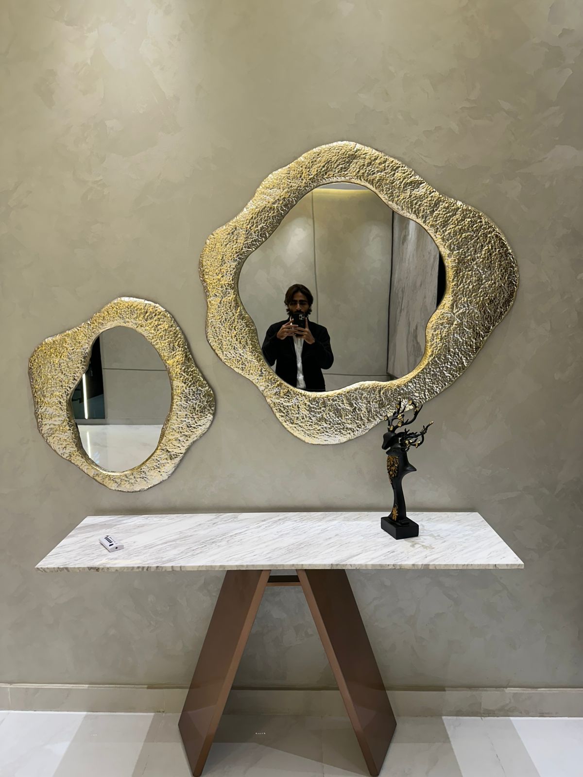 10 Marla Luxury Designer House - Image 15