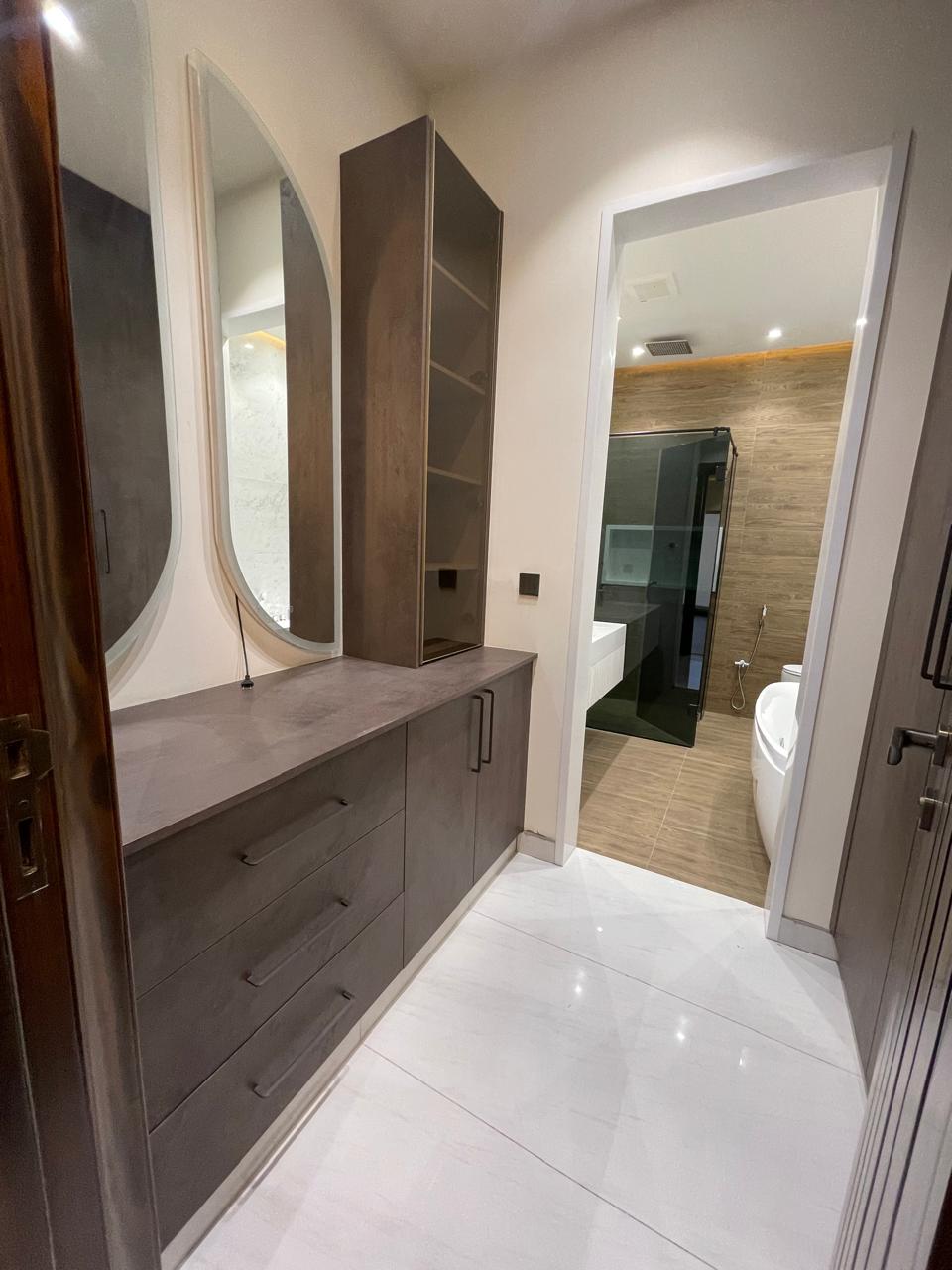 12.5 Marla Modern House - Image 7