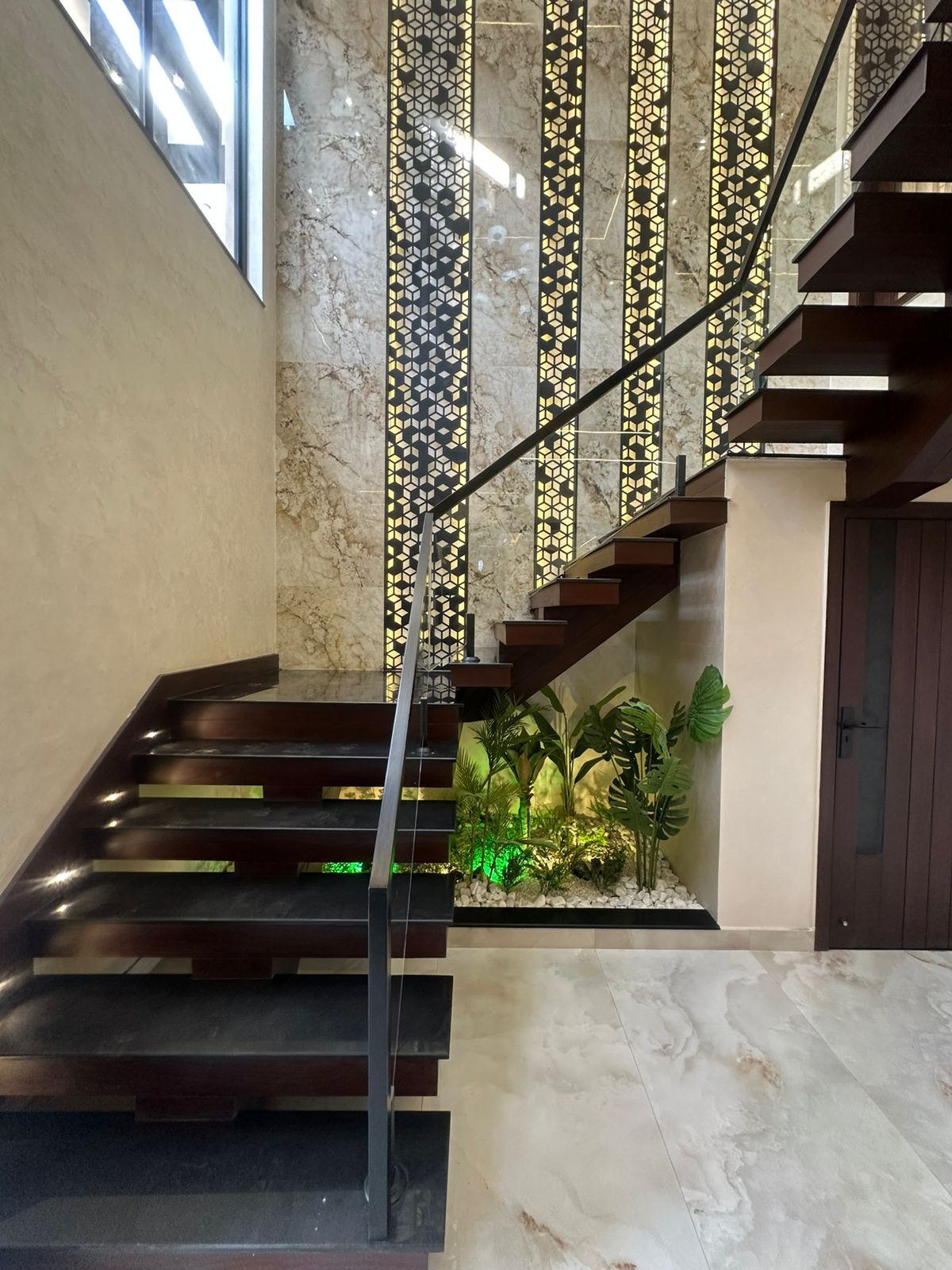 11 Marla House in Bahria Town Lahore - Image 6